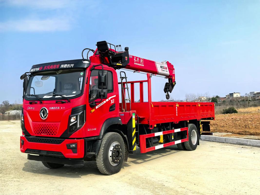 東風X1長興8噸隨車吊 高效作業新選擇，優惠活動火熱進行中